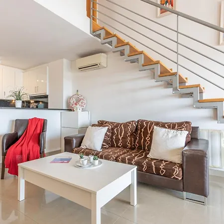 Apart-rent Penthouse Port Grec 0160 Apartment Empuriabrava