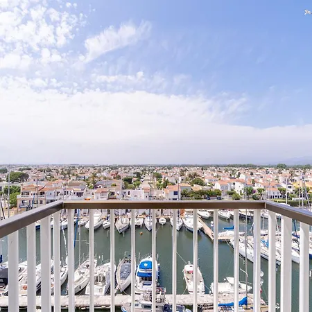 Apartment Apart-rent Penthouse Port Grec 0160 *