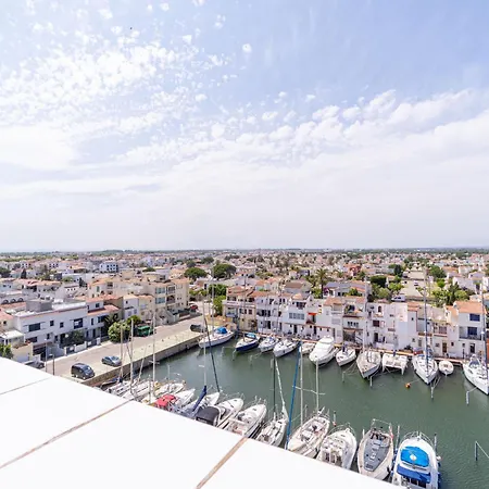 Apart-rent Penthouse Port Grec 0160 Apartment