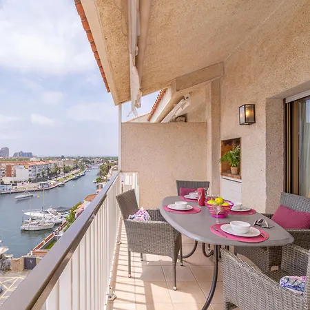 Apart-rent Penthouse Port Grec 0160 * Empuriabrava