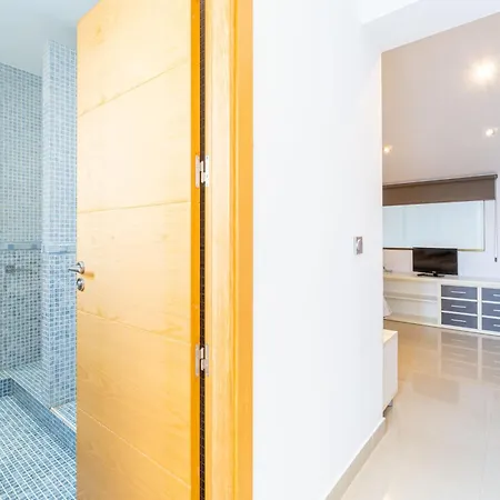 Apart-rent Penthouse Port Grec 0160